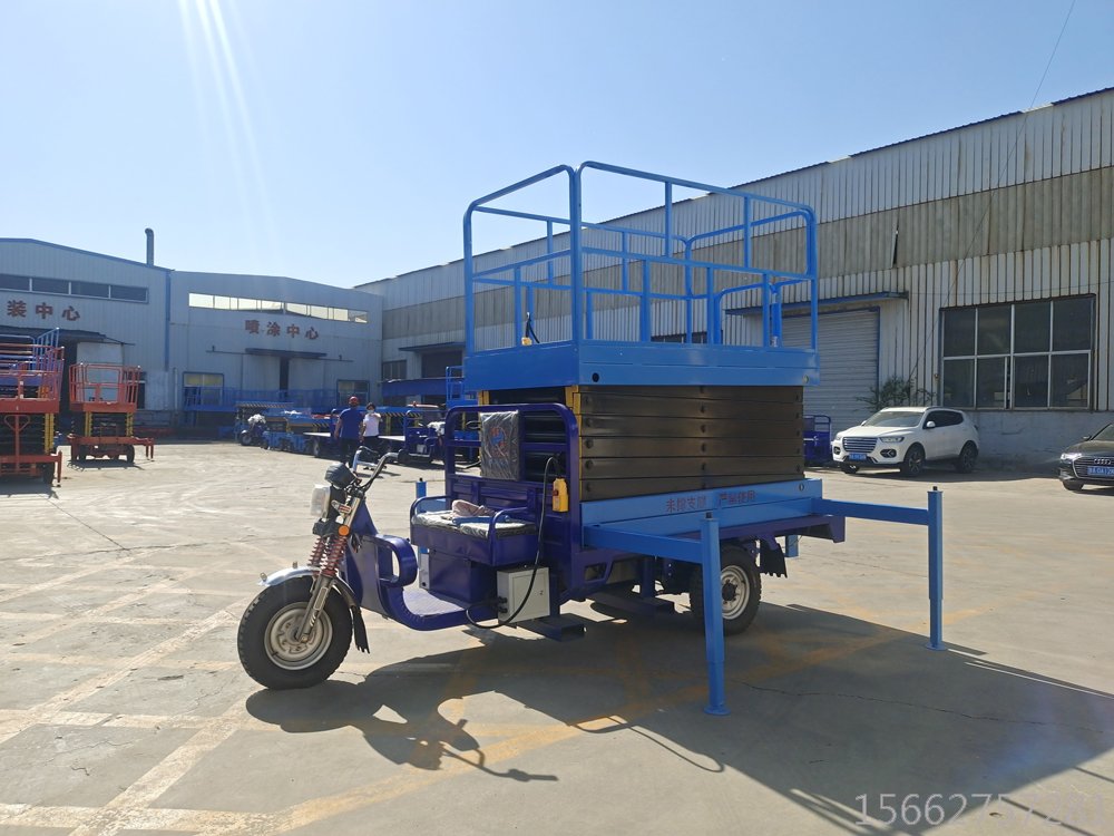 三輪車(chē)升降機(jī)