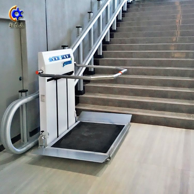 直軌斜掛式輪椅升降平臺 直軌斜掛式輪椅升降平臺