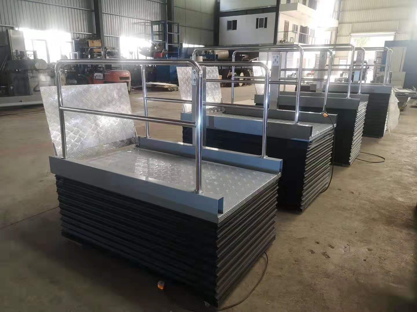 超薄升降機(jī)